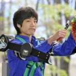 Japanese robo-suit promises superpowers for greying farmers